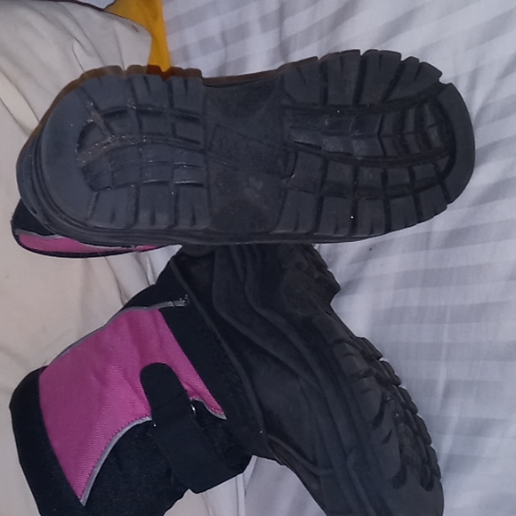 Kids Totes boots Size 12 - Picture 3 of 3